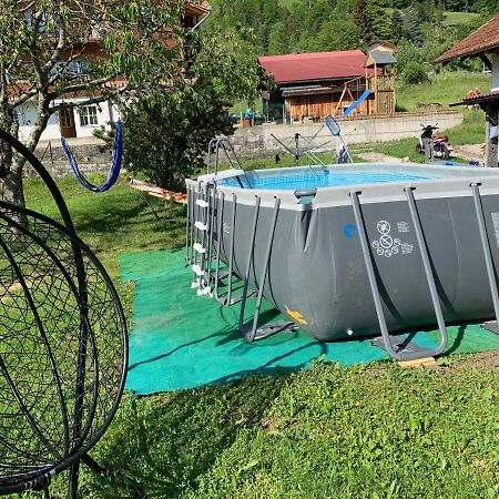 Naturnahe Wohnung Fur 1 - 4 Personen เบรียนส์ ภายนอก รูปภาพ