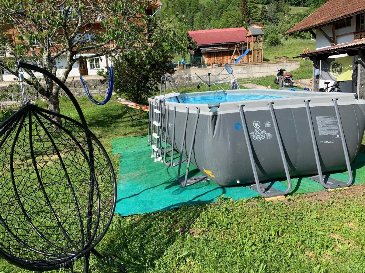 Naturnahe Wohnung Fur 1 - 4 Personen เบรียนส์ ภายนอก รูปภาพ